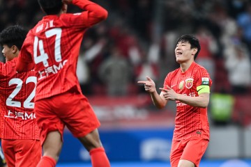 MK体育官方网站-东体评海港：懂得在逆境和挫折中进步，年轻人有可能贡献更多