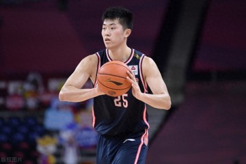 MK体育-杜锋背锅！重用25岁前锋，场均1.6分，打7年没长进，接班周鹏无望|张皓嘉|杜润旺|广东|小前锋|广东男篮_新浪体育_新浪新闻