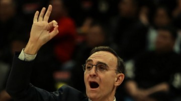 MK体育-恭喜辽篮单场得分首过百+12人全登场，大胜四川52分止住4连败颓势